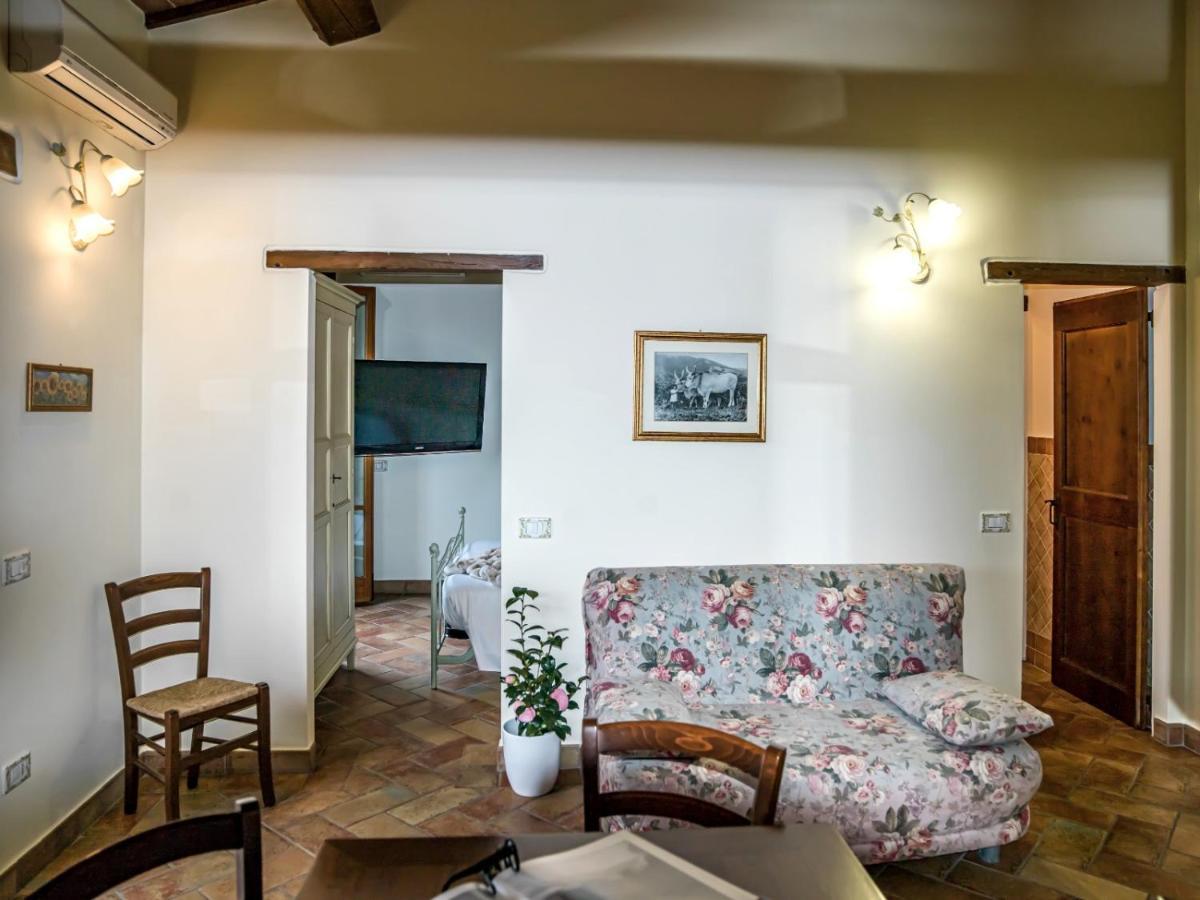 Valle Del Metauro Country House Montemaggiore al Metauro Екстер'єр фото